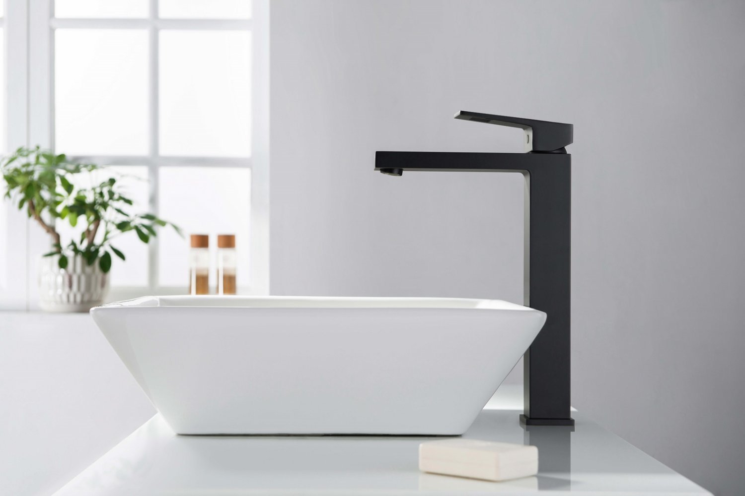 Смеситель для раковины-чаши Timo Briana (7111/03F) - фото 2