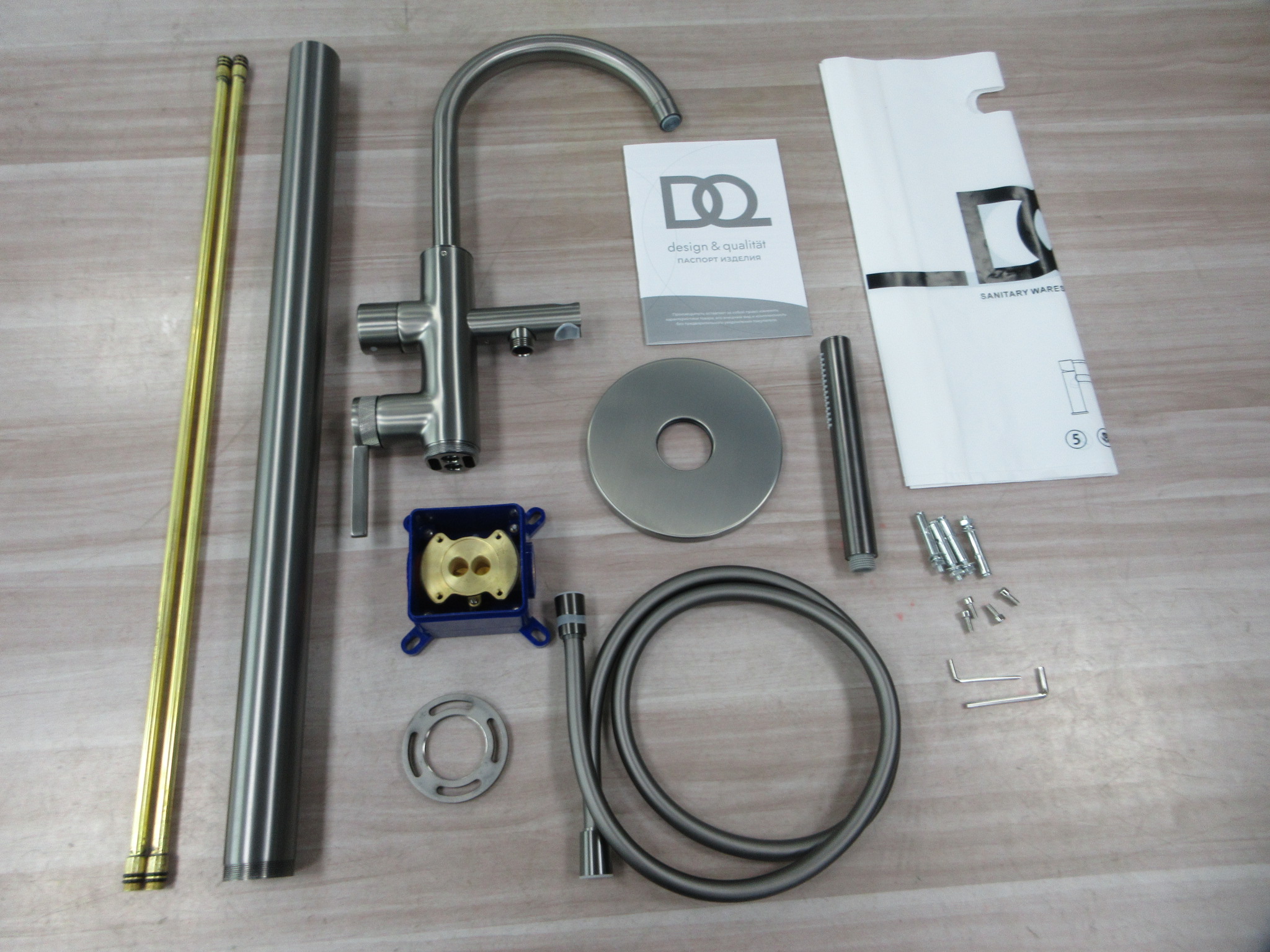 Напольный смеситель для ванны с душем DQ Bonn графит (DA1706006) - фото 6