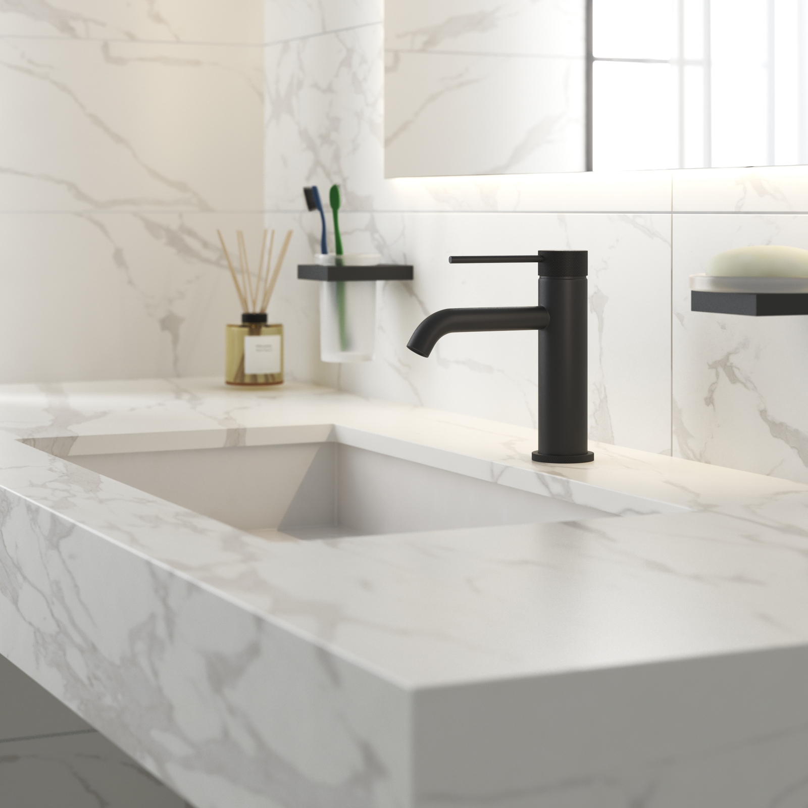 Смеситель для раковины Timo Saona черный (2461/03F) - фото 2