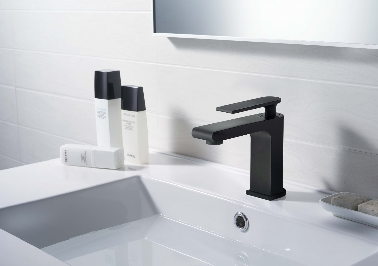 Смеситель для раковины Timo Anni (2761/03F) черный - фото 2