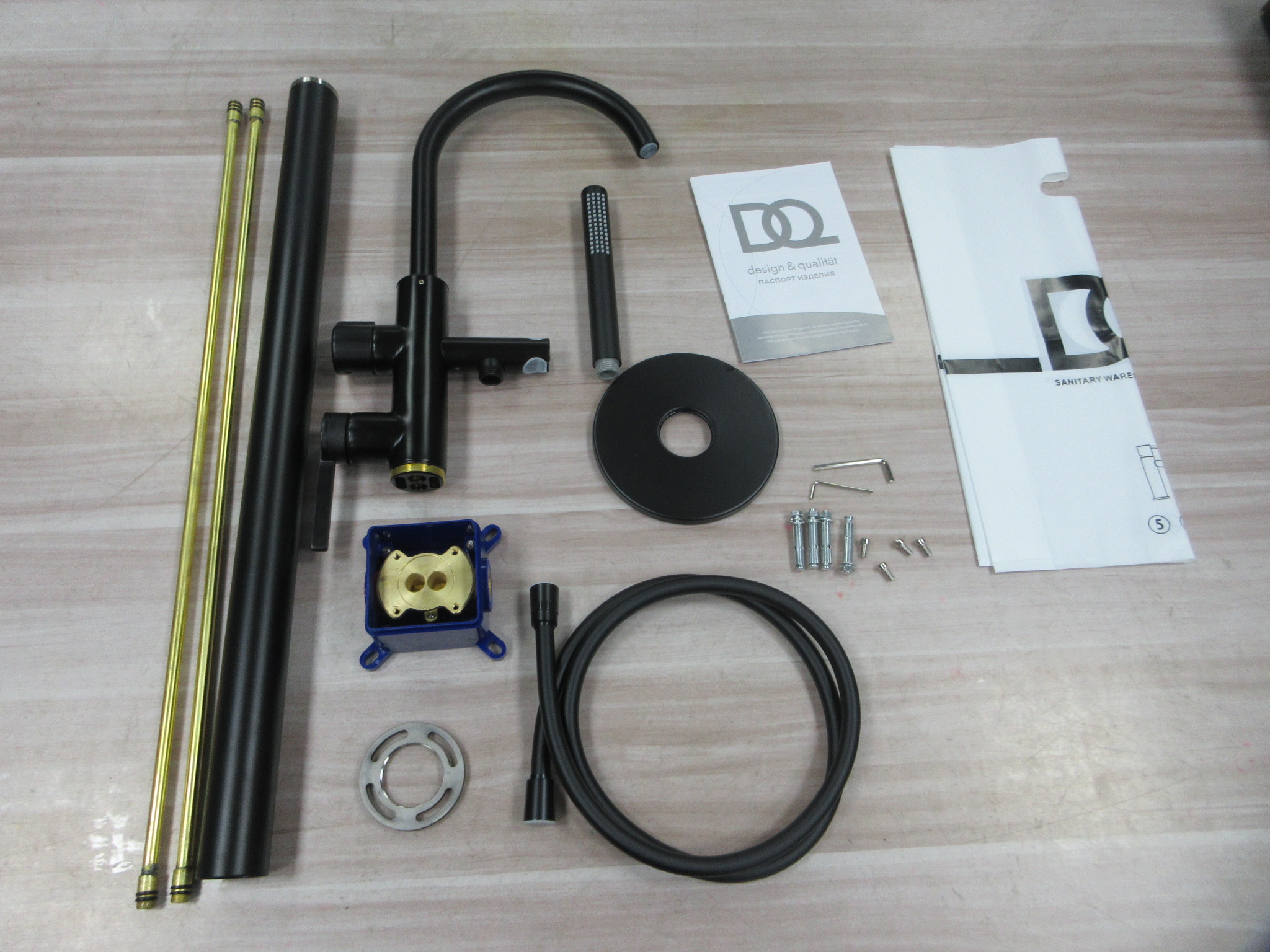 Напольный смеситель для ванны с душем DQ Bonn черный (DA1706005) - фото 6