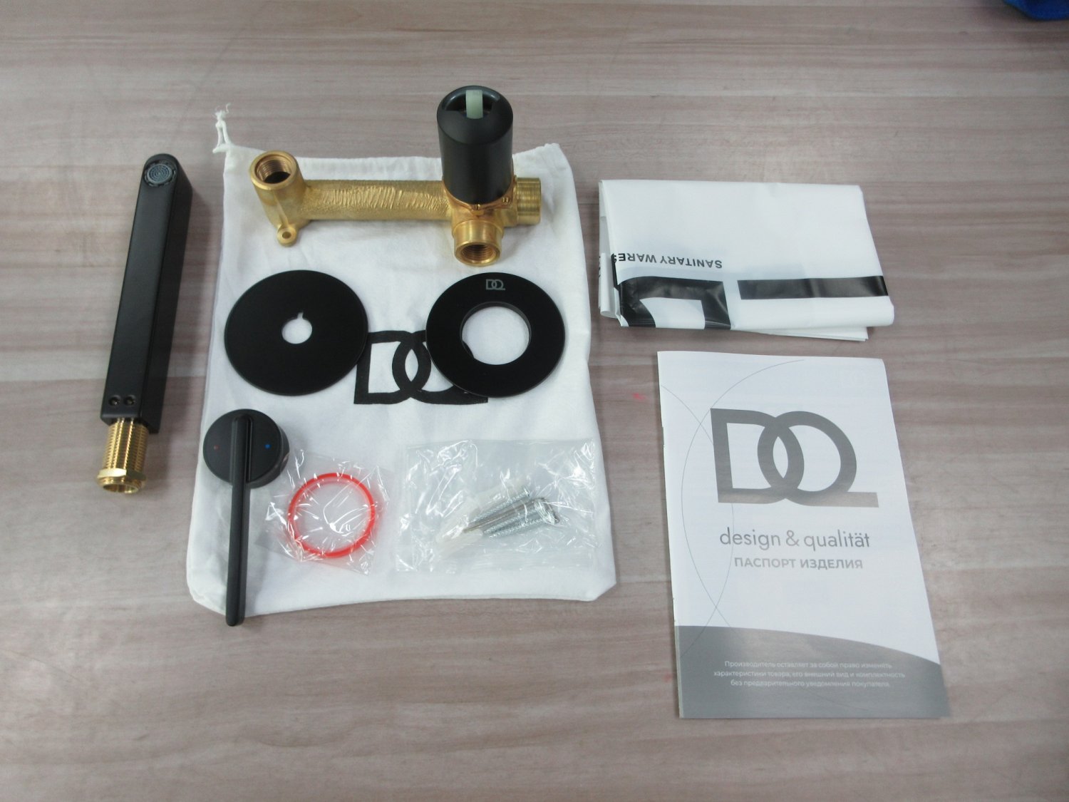 Смеситель для раковины DQ Bonn встраиваемый настенный черный (DA1704405) - фото 4