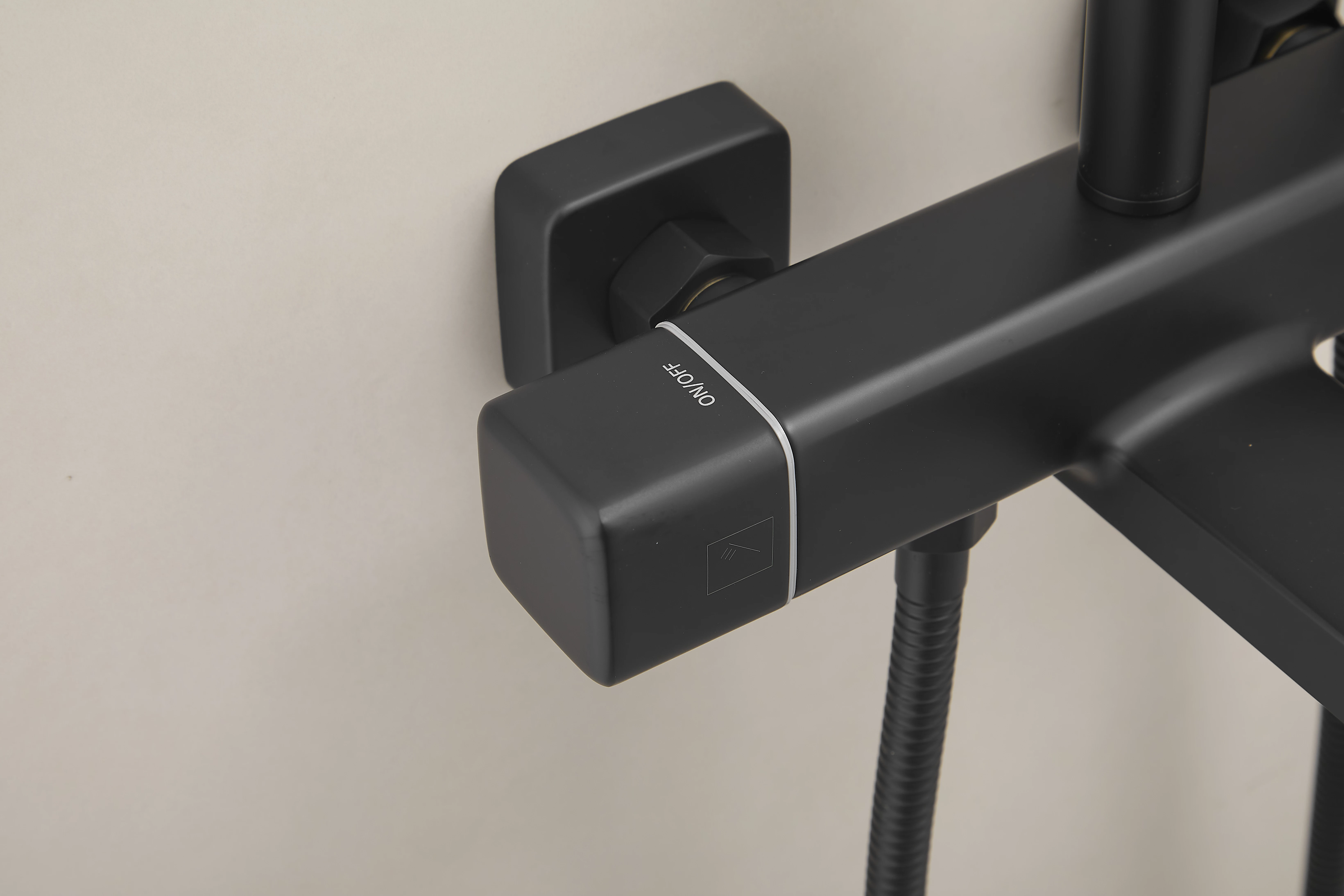 Душевая система HAIBA черный (HB24537-7) - фото 4