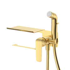 Смеситель с гигиеническим душем и полкой DQ Дюссельдорф (Düsseldorf) мат. золото (DA1724547)