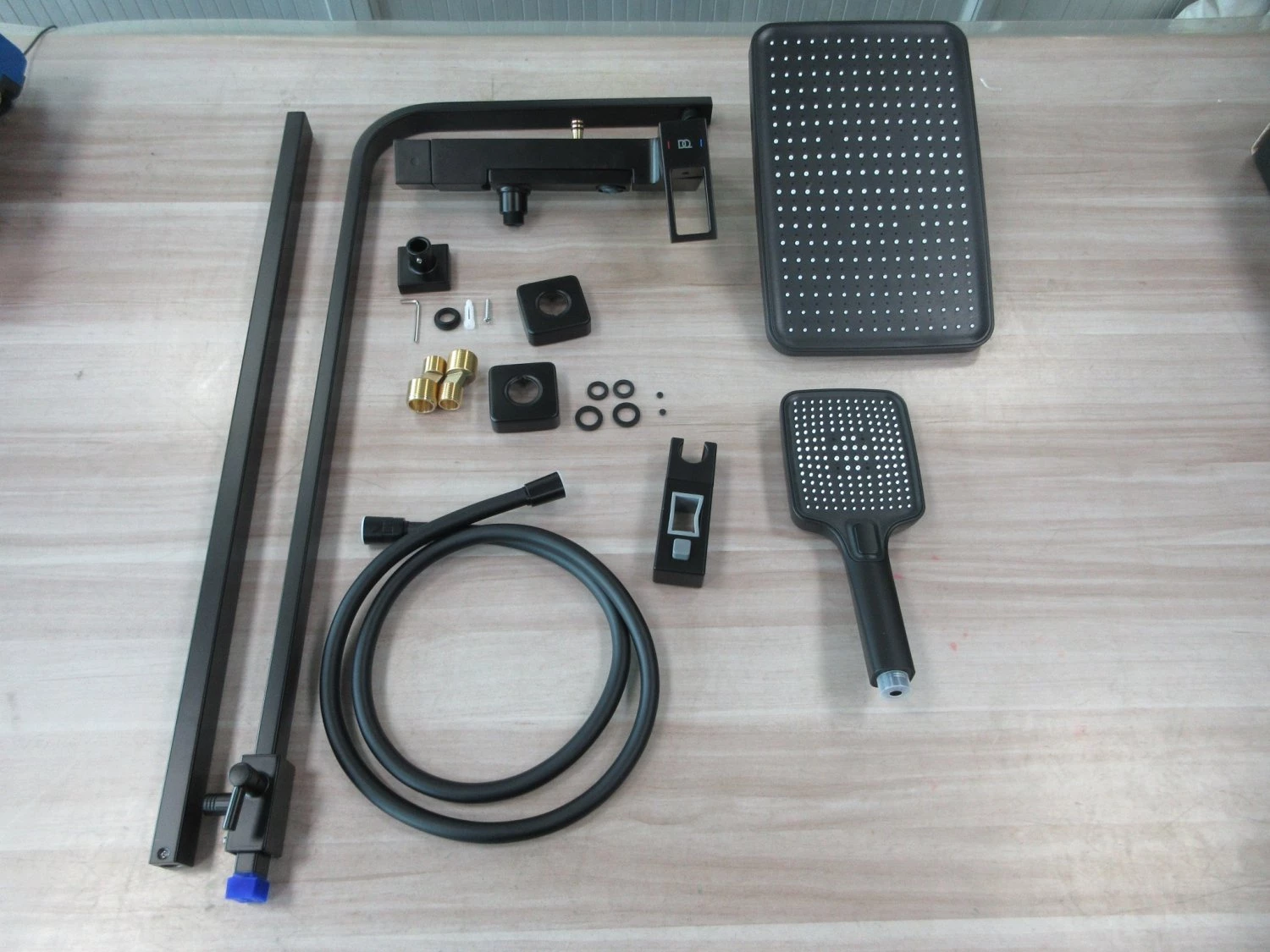 Душевая система со смесителем DQ Dortmund черный (DA1713705) - фото 4